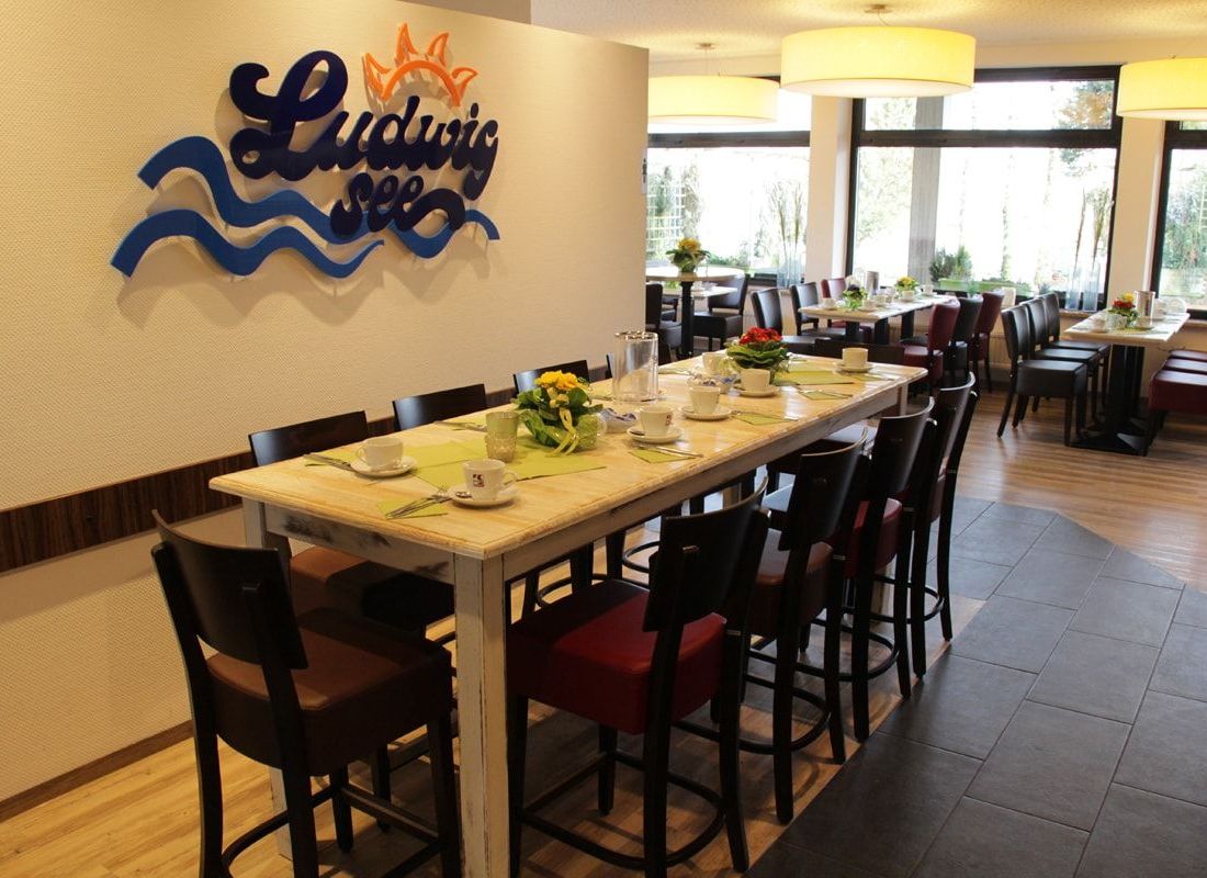 Restaurant & Bistro
